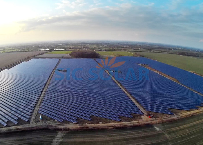 Hệ thống giá đỡ năng lượng mặt trời gắn trên mặt đất 17MW tại Việt Nam