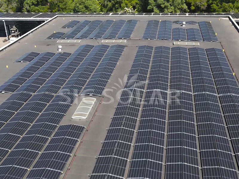 Cấu trúc lắp đặt pin mặt trời mái phẳng 6MW tại Hà Lan