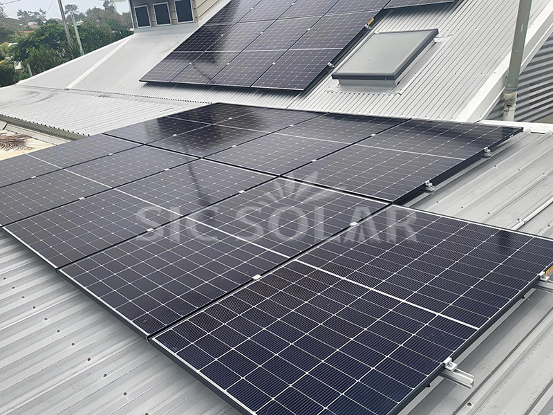 Lắp đặt mái tôn năng lượng mặt trời 20KW tại Bulgaria