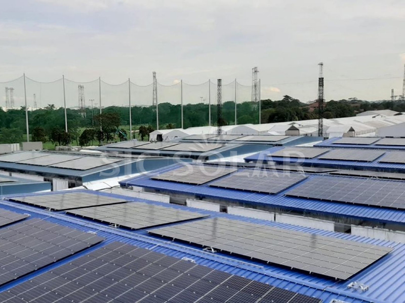 Mái tôn kim loại dạng hình thang năng lượng mặt trời 600KW tại Singapore