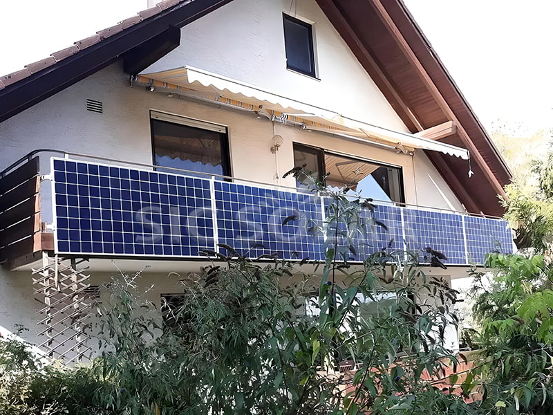 Giá đỡ ban công năng lượng mặt trời 2,5kw ở Đan Mạch
        