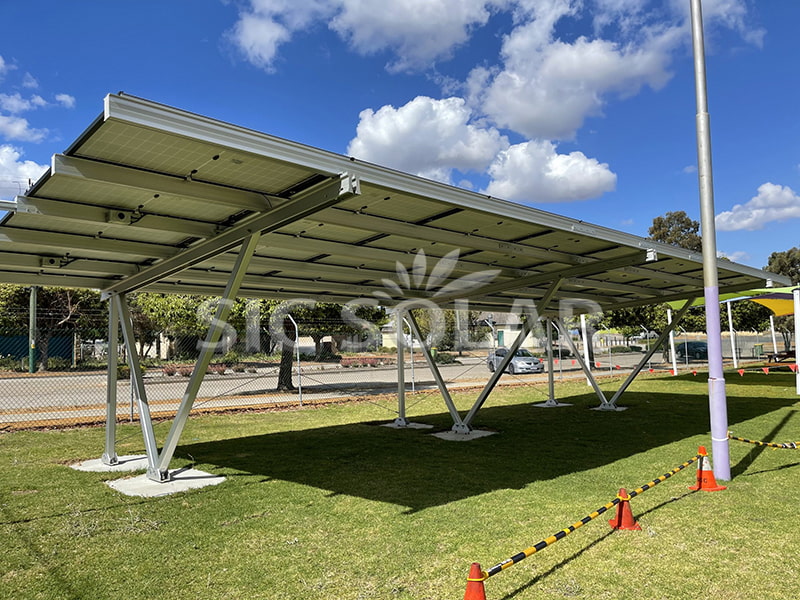 Khung mái che xe 50KW dành cho tấm pin năng lượng mặt trời tại Malaysia