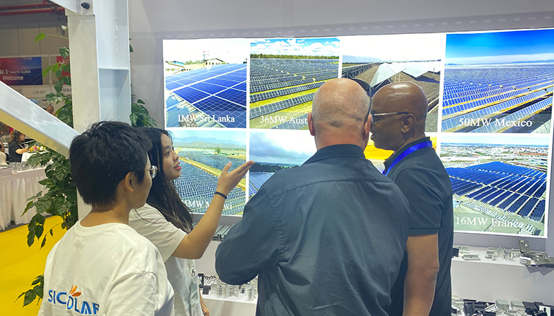 SIC Solar tỏa sáng tại SNEC 2024 PV+ với sự tương tác thành công với khách hàng