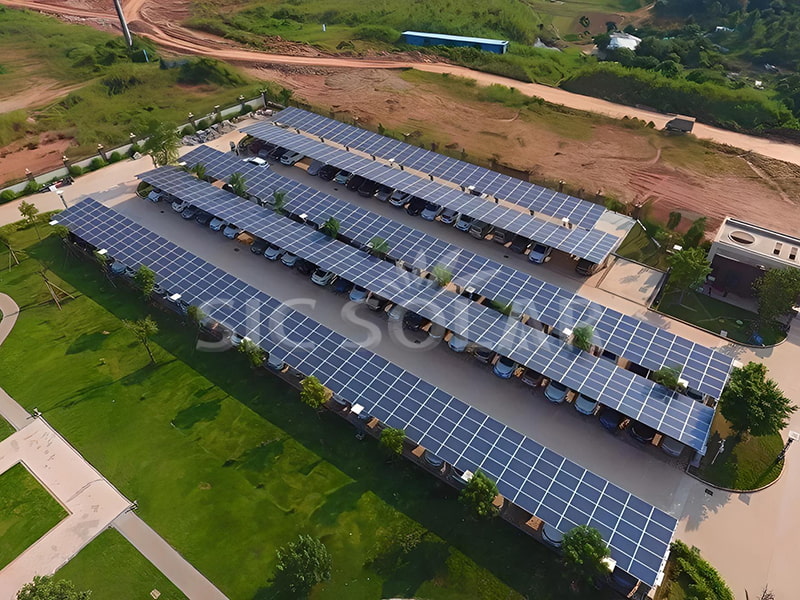 Cấu trúc nhà để xe chống thấm nước bằng nhôm năng lượng mặt trời 300KW ở Chile